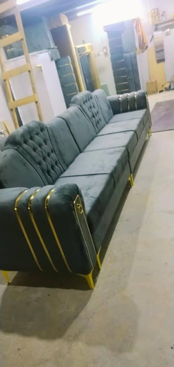 🔸 الهاشمي لتخامه والدواوين 🔸  🏃نقد واقساط🏃🏃🏃
     
   😍😍  🏃🏃🏃

✨ لأن الجودة هي عنواننا، والمصداقية هي سر نجاحنا! ✨

🔥 عرض خرافي لا يفوّت! 🔥
0781 604 4600
احصل الآن على ديوان ستندر مكون من: 🛋️11 مقاعد - 5 قطع - 

            ✅ بسعر 350 ألف دينار فقط!

📌 تخم صناعة عراقية أصيلة، يوصلك مطابق تمامًا للصورة والمواصفات.
💎 ضمان 3 سنوات من تاريخ الاستلام!

🚚 التوصيل متوفر لجميع المحافظات (مع اختلاف بسيط في الكلفة حسب الموقع).

⚡ مواصفات التخم المميز:

الخشب: روسي جام بلوك
الإسفنج: أول مضغوط، عالي الجودة
القماش: قديفة مقاوم للماء (Waterproof)
✨ الأسعار ثابتة من المعمل مباشرة، لا وسطاء!

💰 السعر المميز للتخم بـ 600 ألف دينار فقط!

(ملاحظة: أي إضافات على الديوان خارج الحساب الأساسي)

⏳ العرض ساري لفترة محدودة، سارع بالحجز الآن!

📍 العنوان: الحلة، شارع 80 (الطريق المؤدي للنجف)

📲 للحجز أو الاستفسار، اتصل أو تواصل معنا عبر الزر اسفل المنشور او على الارقام 
📞 0781 604 4600وتساب
📞 ***********
📞 ***********
✨ اطلب الآن واستمتع بأفضل العروض والتخم المميز بأسعار لا تقاوم!
