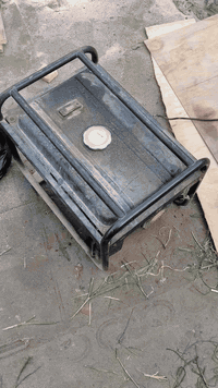 مولد للبيع جايكم الصيف 😁 بعده باكيت يشتغل سلف تجي تفحص وتاخذ ***********
