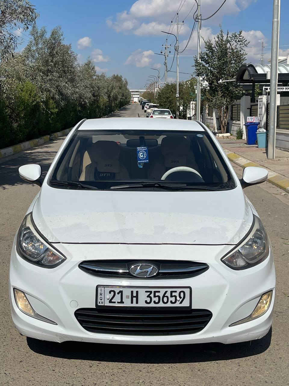 سلام عليكم 
اكسنت 2017 خليجي للبيع 
محرك دوش 
كير محرك شرط ممفتوح 
رقم هاتف *********** 
شرط التحويل بيه دفتر بنزين 
4 تايرات جديدة 
بيها بابين وجاملغين كلير بدون ضرر بدون معجون وبارد 
سيارة نظيفة وجاهزة 
سعر 103 بيه مجال بسيط 
مكان كركوك كركوك, العراق
