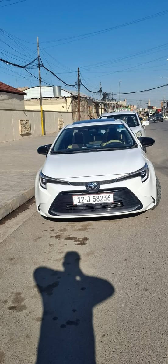 كورلا 2025 الشكل الامريكي محرك 1800 هايبرد HEV
مكفولة كفالة عامة 
الموصفات:
محرك 1800 هايبرد شحن ذاتي 
بصمة + دخول ذكي 
هاندر بريك بصمة + اوعو هولد 
سلايت 
رادار امامي 
سياقه اليه 
تبريد قطعتين 
تبريد بيانوو شاشة 
شاشة ابل كار ابلي + كامره خلفية دواره 
مانع انزلاق +مود درايف + ايفو مود 
6 ايرباك 
ويل حجم 16 
حساس لايت كامل اوتو عالي ناصي اوتو +حساس ضغط ايطار 
تحكم استيرن كامل فول  
لايت زينون + لد صباحي + اشارة لد 

العنوان: موصل الجانب الايمن منطقة باب جديد 
للاستفسار : الاتصال على *********** بي واتساب موصل, نينوى
