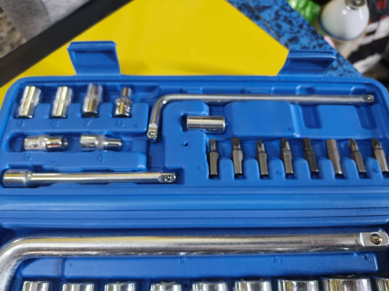 سيت لقم 27 قطعه متنوعه معه يدات ولبب درنفيس + تطواله
السعر 5000 الف دينار 
متوفر توصيل الجميع المحافظات العراق 
الحجز والاستفسار مراسله الصفحة https://www.facebook.com/share/1Fsf8nuuzv/


**إذا كنت صاحب هذا الإعلان وتريد حذفه لأي سبب، رجاءا أرسل رسالة إلى الدعم الفني**