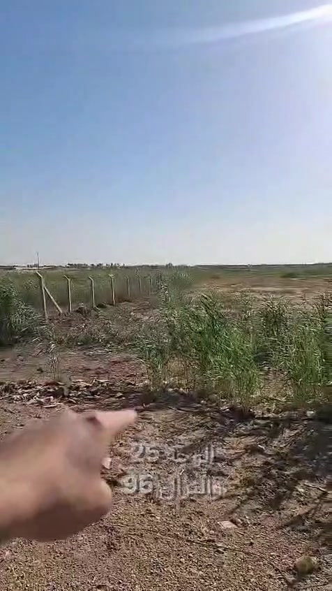 موجود دونم للبيع في المدائن اوقاف على التبليط مباشر بشارع الدعم موقع ممتاز وجه 25 ونزال 95 وبنص 
مزارع استثمار  
للاستفسار ***********
