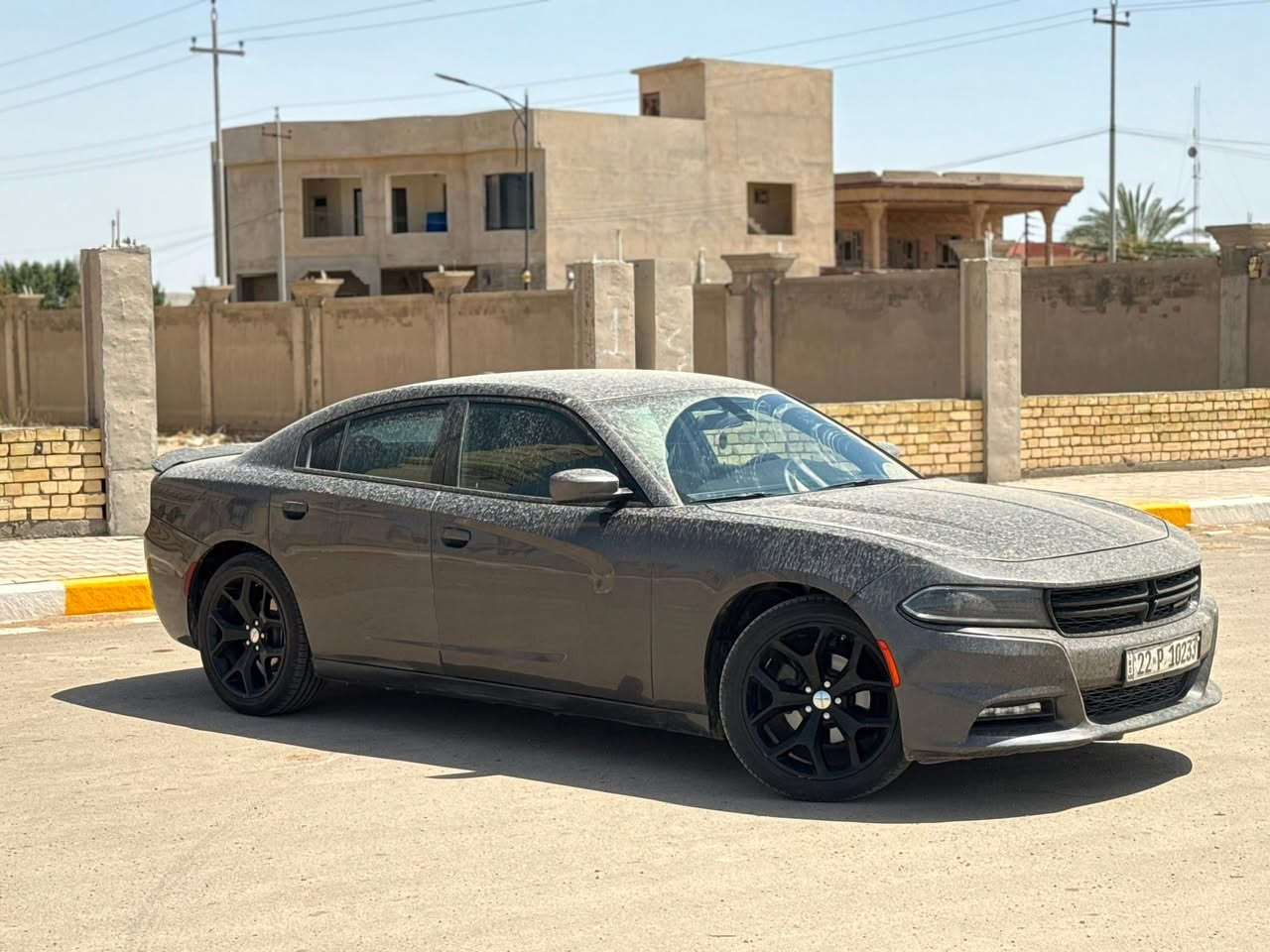 السلام عليكم
چارجر 2022 
محرك 6V  3600
ضررها موضح بالصور چاملغ سكن مع باب بدون داخل مبدلات بلادي نفس اللون 
تخم تاير ماشيه 60 ميل قابل للزياده 
السياره جاهزه من كلشي وتحويل ثاني يوم 
للبيع فقط 

220 وبيها مجال قليل 
مكانها بيجي
رقم موبايل ***********
