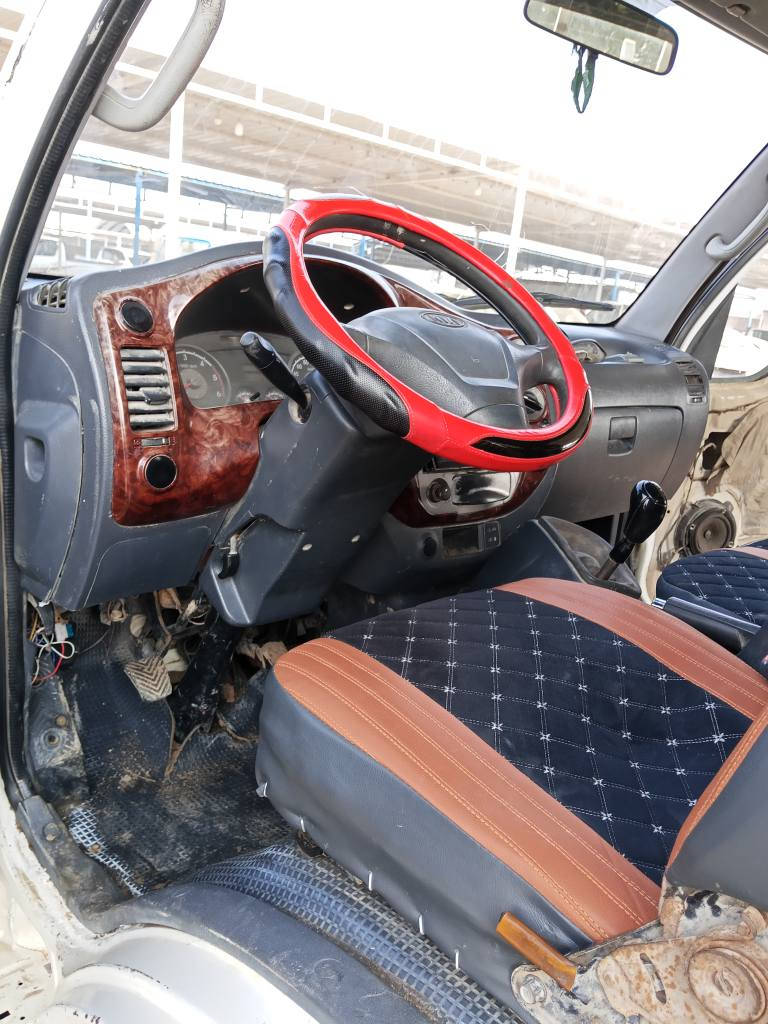 السلام عليكم للبيع كيا 3000 مفتوح موديل 2007 السعر 75 وبيه مجال رقم بابل ***********
