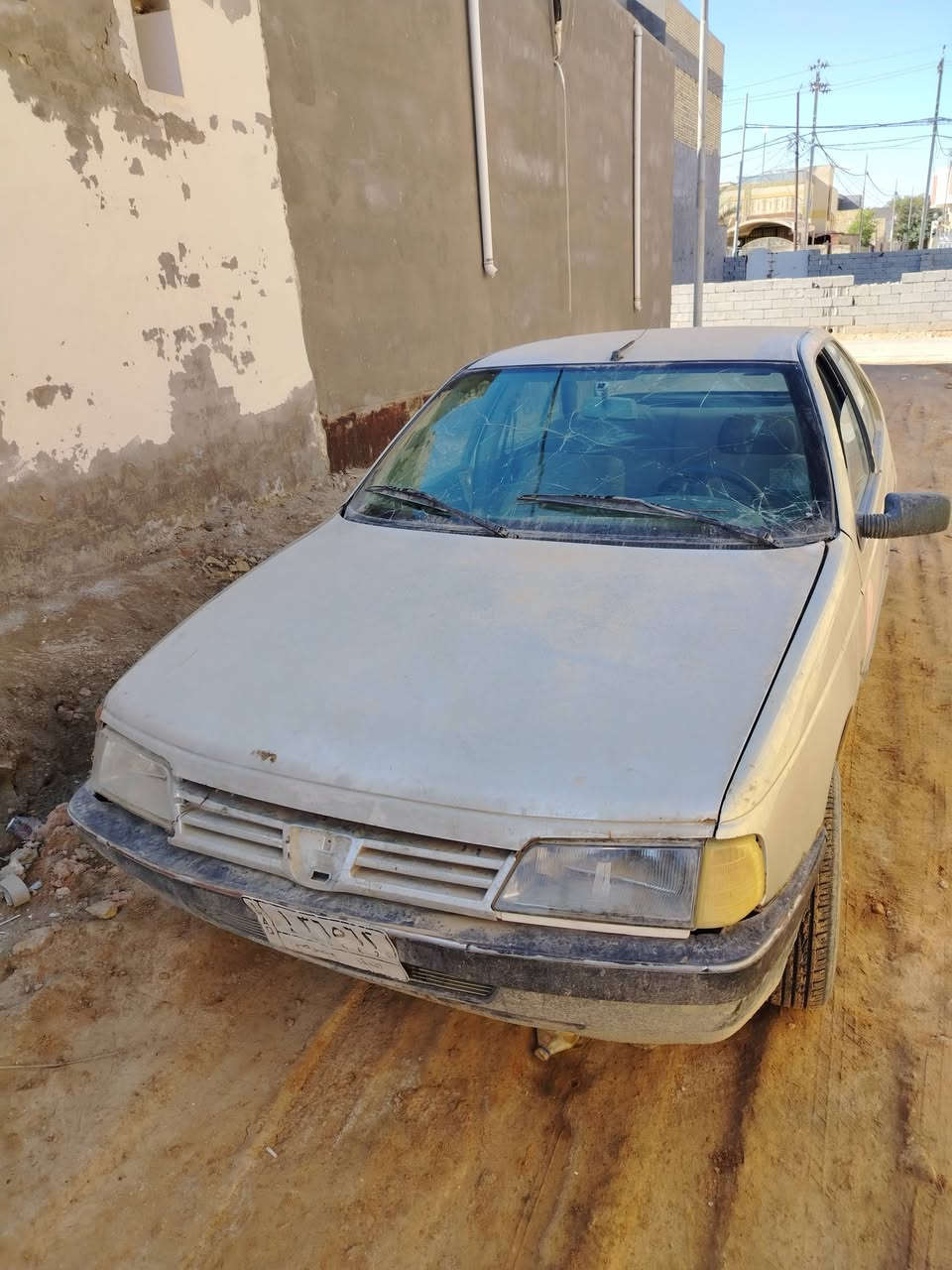 السلام عليكم بجيو روى  موديل 9 راعيها بالنجف رقمها نجف سعرها ب 15 وبيها مجال   سياره مكانها بالديوانيه ***********
