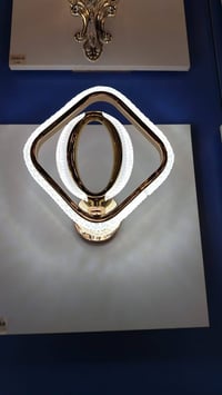 ثريات ملكية • بيع وتنصيف • ديوانية القادسية