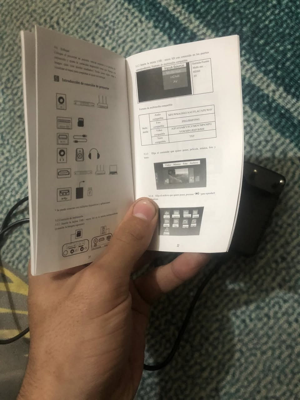 داتا شو للبيع كامله مابيها اي مشكله ونقص مال امزون بيها ريمونت وكتلوك وايراته ينربط كذالك عل تلفون….السعر ٢٥ والتوصيل ٥ ////***********
