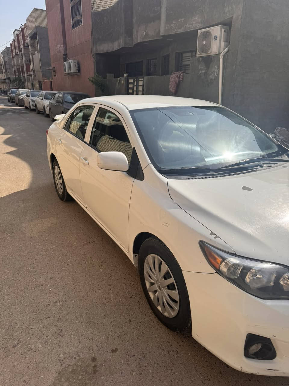 كورلا 2012 وارد امريكي ماشية
120 الف  سعرها 115
ورقه وبيها مجال 
بدون ايرباك حادثها جاملغ خلفي
وجاملغ امامي فقط موضحات بالصور السياره بلاديه حتى تكحيل وبولش ممسويلها كير ومكينه وتبريد
وتدفئة بلادي شغال مامفتوح وعلى الفحص تخم تاير جديد وصدر اليوم بدلته كامل حتى اذاين المحرك بدلتهن مكانها حي
البساتين بأسمي

لا ملعوب بضفيرتها ولا مبدل بيها شي ولا تحوير متواجد من ال3
الضهر وفوك    ***********
