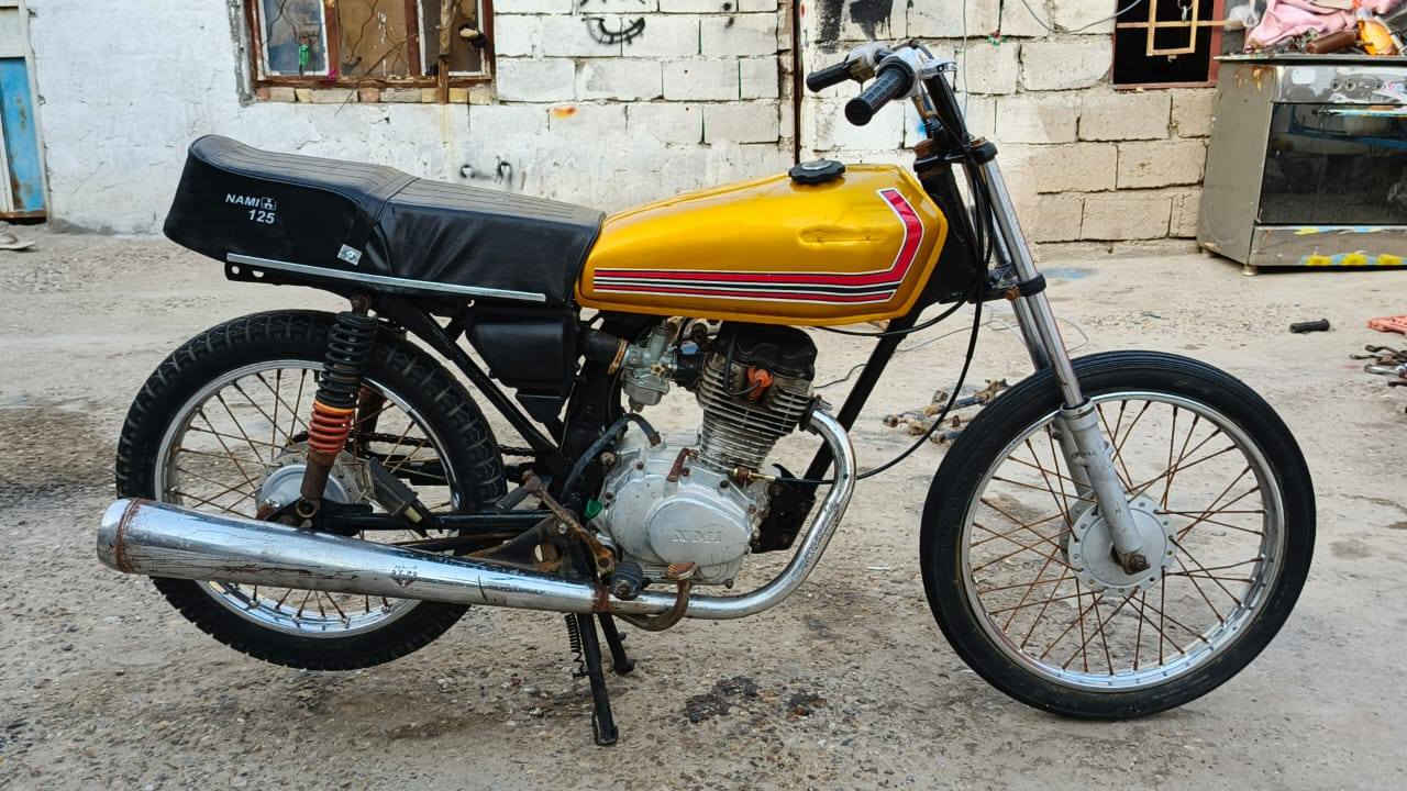 سلام عليكم
دراجه نامه شلامجه ادوات للبيع مكينه ناعمه لا نضوح ولاتبخير السعر 275 وبيها مجال بصره خور الزبير 
***********
