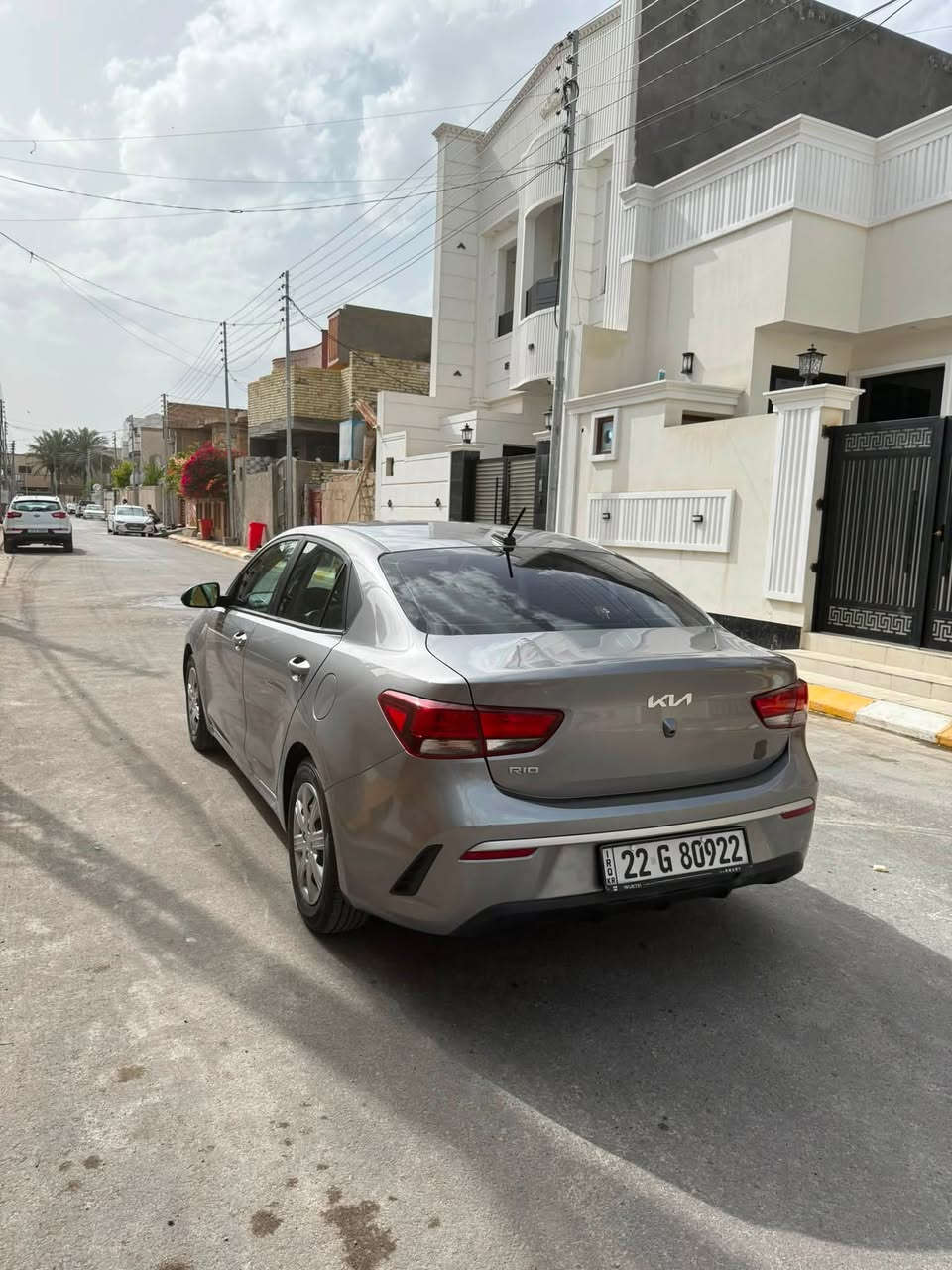 موديل ٢٣ ماشيه ٥٠ الف ميل وارد أمريكي جاملغ وبنيد حادثها ايرباك بس ستيرن مابيها اي نقص رقم اربيل تحويل مباشر 
١١٠ وبيها مجال بسيط
***********
