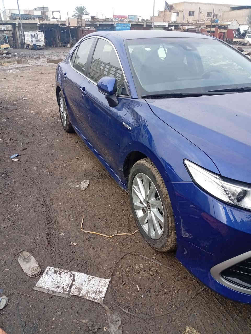 سياره كامري 2024هابردوارد ياباني اصل محور شركه جديده سياره كلين بدون حادث  سعر 165ورقه قفل تترقم على دوله ***********
