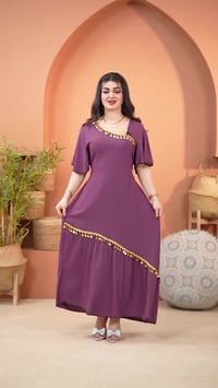 كشمير ايطالي • احمر واسود • قطع قليلة