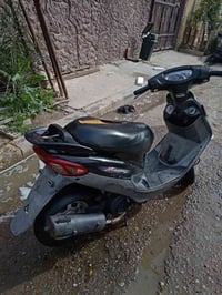 دراجه اللببع سيام كوري كاملة بس سلف عاطل ( 07712553352 )))))))  السعر ...