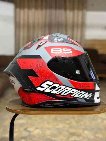 وياه جامه اضافيه وياه كارتونته وياه جنطه قماش هم مالته كل غراضه موجوده خلي رقمي ونشره 
***********
سعرها 900وبيها مجال
