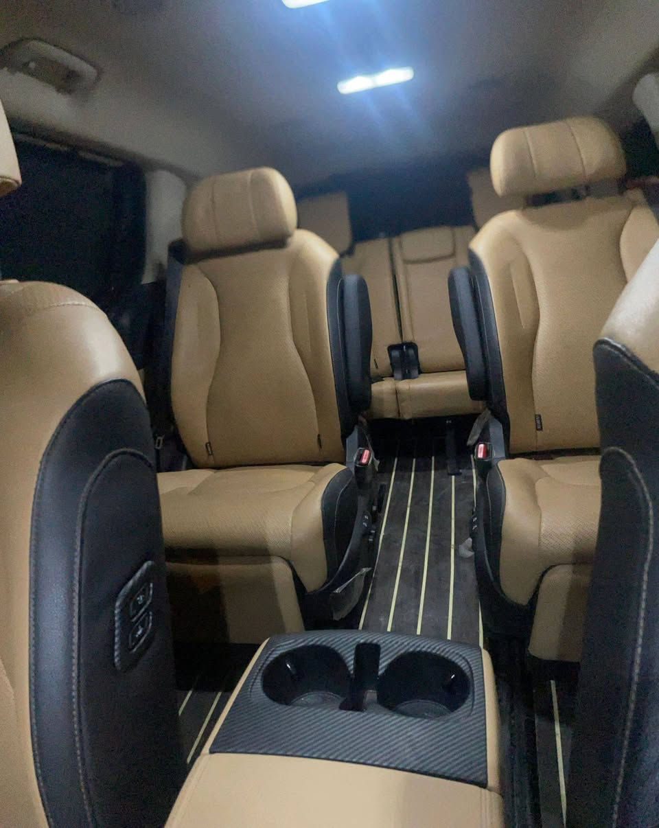 كيا كرنفال موديل ٢٠٢٣ فول ١/١ ماعده الفتحه وارد كوري
٧ راكب 
ماشيه ٤٢ الف كيلو متر
الكشنات الامامي والخلفي كهربائي
الكشنات الخلفيه vip +مساند ارجل
٥ بصمات 
تشغيل عن بعد
الكشنات الامامي والخلفي تدفئة تبريد
لايتات زنون
٣ قطع تبريد 🥶
رادار امامي+توقف ذاتي
سايد بريك بصمه+كير ماوس
٤بردات ابلادي
شاشه متصله +شفتات تسارع +٤انضمة قياده
 تغليف الابواب واليدات كاربون فايبر
تغليف الارضيه صاج اصلي
الحادث جاملغ + بنيد امبدل نفس الون اصلي
السعر ٢٧٠ وبي مجال او امراوس بسيارة تاهو
للاستفسار ***********
