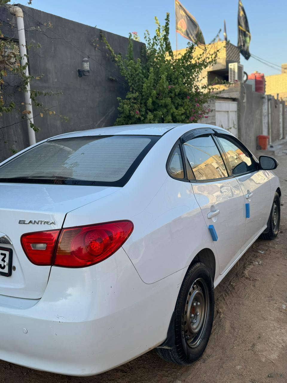 هونداي الانتره
الموديل 2011🍀
رقم اربيل انكليزي🍀
حداديه تخم تايرات وياله كله جديد🍀
كير ومكينه مكفولات 🍀
الضرر قطعه صبغ باب السايق 🍀
لايتات جدد 🍀
السياره متعوب عليهه وماعايزه برغي🍀
المكان النجف كوفه شارع المعمل🍀
السعر. . . . . . 115وبيهه مجال 🍀
الاستفسار ***********🍀
