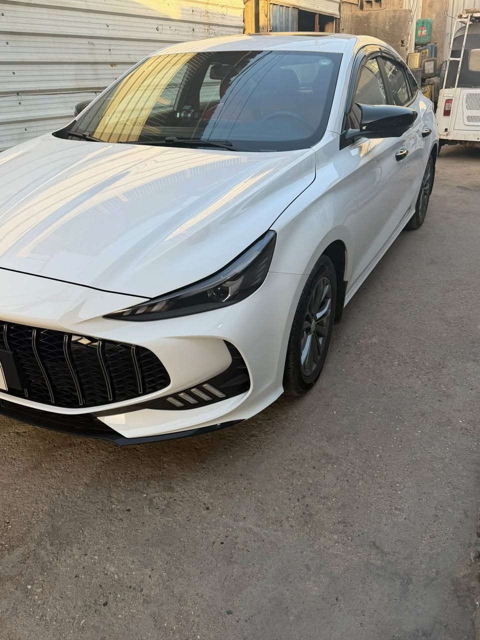 Mg 5 جيتي 
٢٢٥ رقم اربيل فول مواصفات كشنات احمر
بس بيهه شخط بالدعاميه الاماميه 
ماشيه ١٣ الف
سعرهه ١٣٠@
مكاني بغداد بأسمي


**إذا كنت صاحب هذا الإعلان وتريد حذفه لأي سبب، رجاءا أرسل رسالة إلى الدعم الفني**