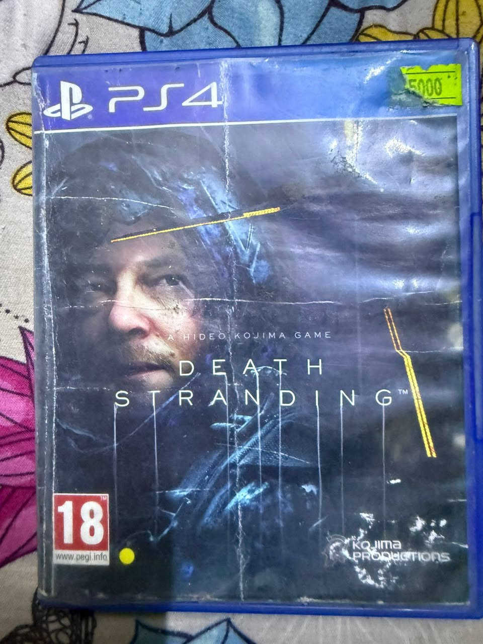 بلاي 5 سلم
أبيع PlayStation 5 نسخة 1TB بحالة نظيفة جداً، استخدام خفيف وما بي أي مشاكل.
كامل ملحقات
المواصفات:

سعة 1 تيرا

يد أصلية

يشتغل 120FPS بالألعاب المدعومة

دقة 4K

سريع جداً بالتحميل بفضل SSD
اضافات ويا يد احترافيه + ماوس وكيبورد + الالعاب الي بالصور

يشغل ألعاب قوية مثل:

EA Sports FC 26

Call of Duty: Black Ops 7

Grand Theft Auto V

Forza Horizon 5

الجهاز:

نظيف جداً

ما مفتوح ولا مصين

حرارة ممتازة

جاهز للفحص والتجربة

سعره 990 الف وبي مجال اذا شراي
ينطي أداء قوي للألعاب والأونلاين، والبيع بسبب عدم الاستخدام 
رقمي ***********
