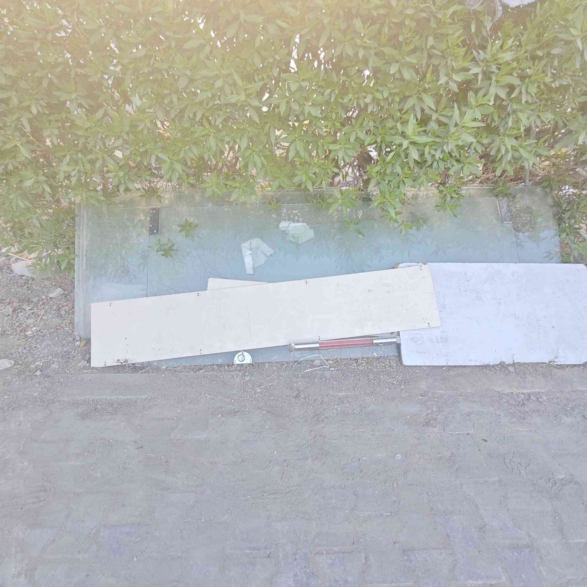 جام خانه للبيع ٣محلات بسعر مناسب ٢٥٠الف ***********
