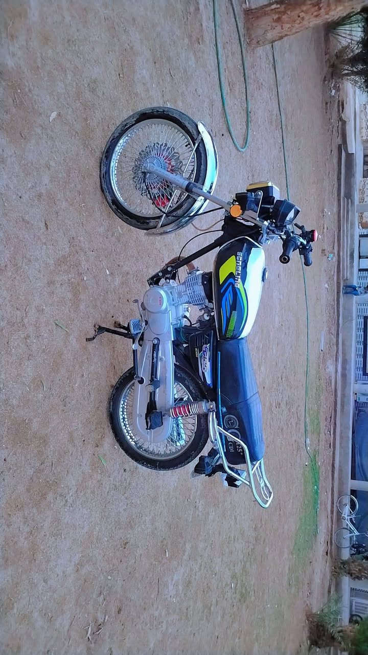 يا الله سلام عليكم دراجة تايكر للبيع موديل ٢٥ مكفوله كفاله عامه دراجه جديده وما متعوبه دراجه حلوه كهربايات كله شقال بعده على وضع الشركه اصبانه ما ممدود عليه السعر ٦٧٥ وبيه مجال بيع مستعجل اتصل وبيك خير وتدلل ***********
