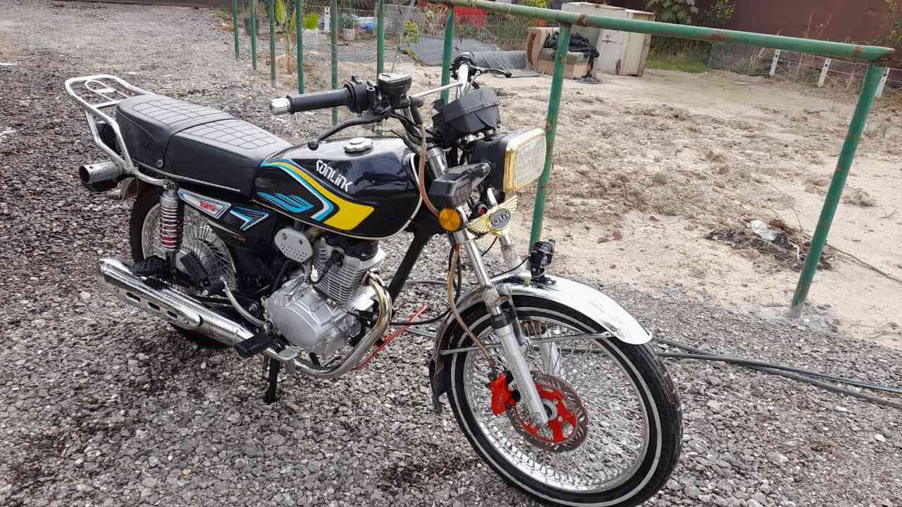 سلام عليكم
دراجه تاكير سونك 24 طالعه بل25 كفاله عامه دراجه جديده مامتعوبه اي نقص مابيه اي شي مبدل مابيه كهربائيات كله شغاله دشبول الكتروني للبيع ***********
مكاني حله
