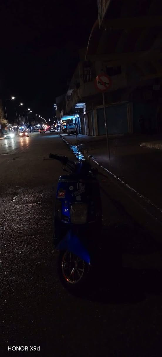 السلام عليكم
بوليسي محرك يوبن ١٤٠ شلعه+معدل 
ماطور سلف كهربا كله شغال 
السعر ٤٠٠ وبي مجال 
الشراي تشلع العينتين 🌹
مكان الموصل الايمن


**إذا كنت صاحب هذا الإعلان وتريد حذفه لأي سبب، رجاءا أرسل رسالة إلى الدعم الفني**