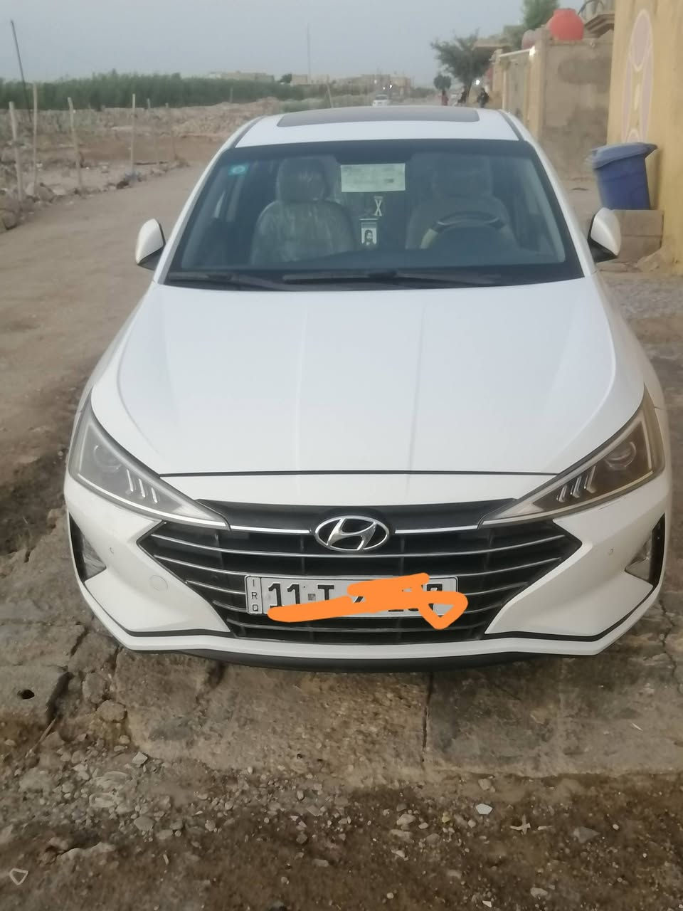 انتره ٢٠١٩ فول مواصفات كفاله عامه رقم بغداد انكليزي سياره جديده حته مفروشه جلد مكان سياره كوت سعر قفل ١٦٥ رقم هاتف ***********
