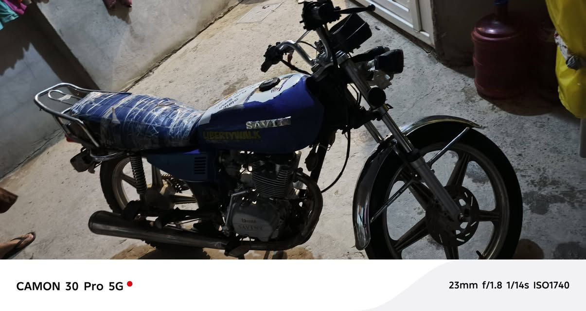 سلام عليكم دراجه للبيع سيفان 20 سعر 325وبيه مجال عنوان بهرز ***********
