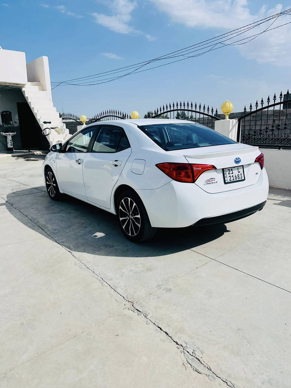 للبيع كورلا 2017 SE ابيض سيارة حلوة خير من الله بدون نقص رقم سليمانيه ب أسمي ضرر بونيد بلاد   
و صبغ نص باب السايق فقط بدون شاصي السعر 147 
بي مجال قليل مكان السيارة ديالى قره تبة
 ***********
