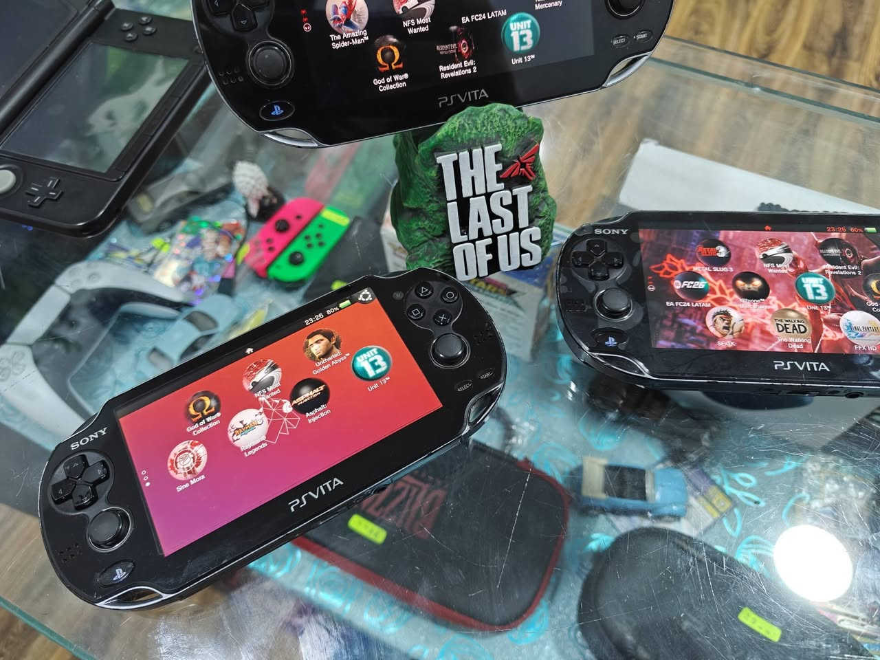 🟥 nv arrivage disponible les PSvita et des PSvita avec type C état 💯💯💯 

✅ Ps Vita flashé plein de jeux Etat 💯💯 32GB sd2vita plus charger plein de jeux . 

✅ Psvita flashé plein de jeux Etat 💯💯 16 GB original avec type C connecteur  et câble Type C Sony original . 

✅ Ps Vita flashé plein de jeux Etat 💯💯 32GB Sd2vita avec type C connecteur  et câble type c Sony original . 

🟥Pour plus d'info contacte nous merci ✨✨ 

Num de tlf : 0667270272 📲📲

🚚🚚 Dispo livraison 69 wilaya 🚚🚚

📍Google map TAP : Gametech store 🌐🌐


**إذا كنت صاحب هذا الإعلان وتريد حذفه لأي سبب، رجاءا أرسل رسالة إلى الدعم الفني**
