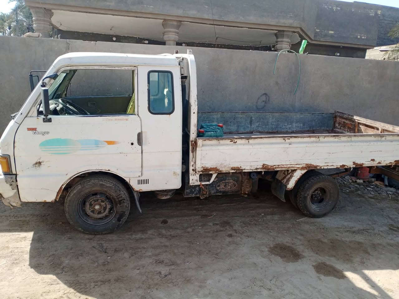 السلام عليكم سياره موديل 95 مكان السياره بابل ابي غرق السعر 40 ورقه قفل. ***********.       ***********
