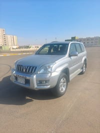 برادو VX • ٢٠٠٩ • ماشيه ٣٠٠ الف