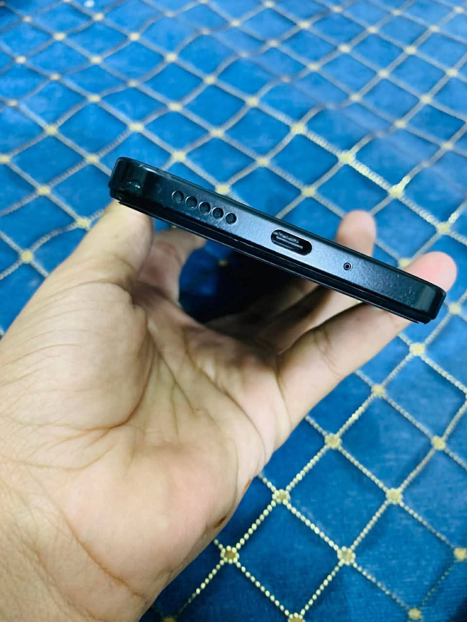 بوكو C75  مكفول كفاله عامه بلا ملحقات جديد حيل سعره 150 وبي مجال قليل كلششش ***********
