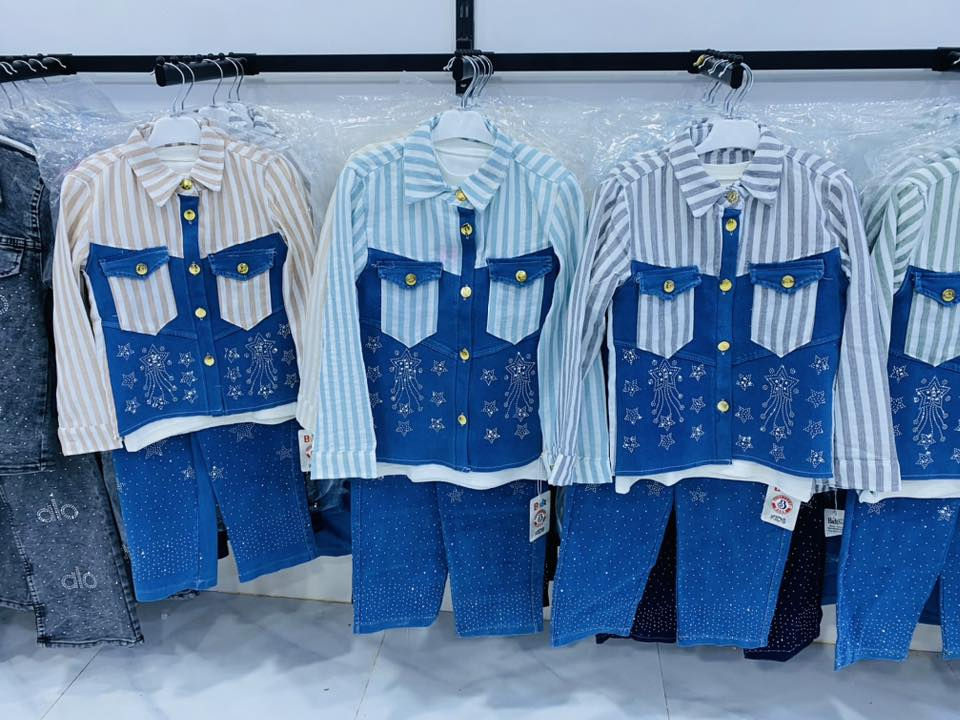 مول انيس
جديدنا اليوم من قسم الالبسة البناتي 👇
وصول سوت بناتي ومحير شي روعه موديلات حصريه تركي 

عرض بلاش سعار من 22 الف سوت القطعتين

وعرض بلاش سوت 3 قطع بسعر 25.000 الف 

وحياكم الله زورونا تجدون كل ماهو جديد ومميز 
العنوان قضاء الشرقاط الساحل الايسر اسديره وسطى الشارع العام


**إذا كنت صاحب هذا الإعلان وتريد حذفه لأي سبب، رجاءا أرسل رسالة إلى الدعم الفني**