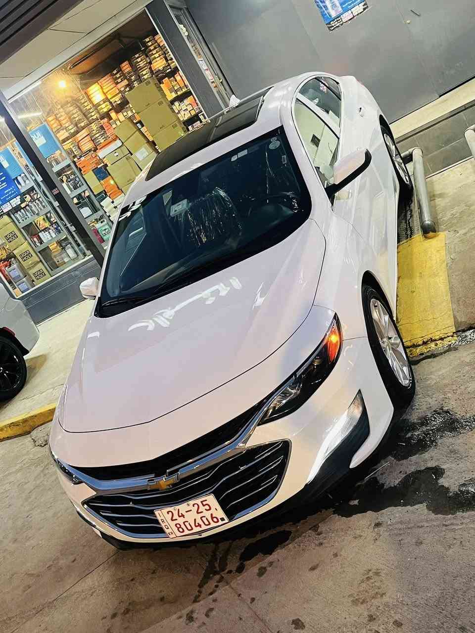 السلام عليكم 
ماليبو موديل 2024 دخول جديد
سياره جاهزه بدون اي نواقص
ماشيه 46 ميل 
فول موصفات 
بانوراما 
كشنات هيتر
تحديد مسار 
مانع تصادم 
كشن كهربائي
لايت اوتو 
تشغيل عن بعد 
قطعتين تبريد 
الضرر بابين جهة النفر كلير امريكا بدون حادث بدون ارباك
بجم كبس ظهر كبس
 
السياره كاتي تترقم جميع المحافظات الشمالية 
السياره مامخرجه تتخرج بسم المشتري 

مكان السياره موصل

السعر 150 وبيها مجال بسيط
￼￼￼ 
للاستفسار الاتصال على الرقم ***********
