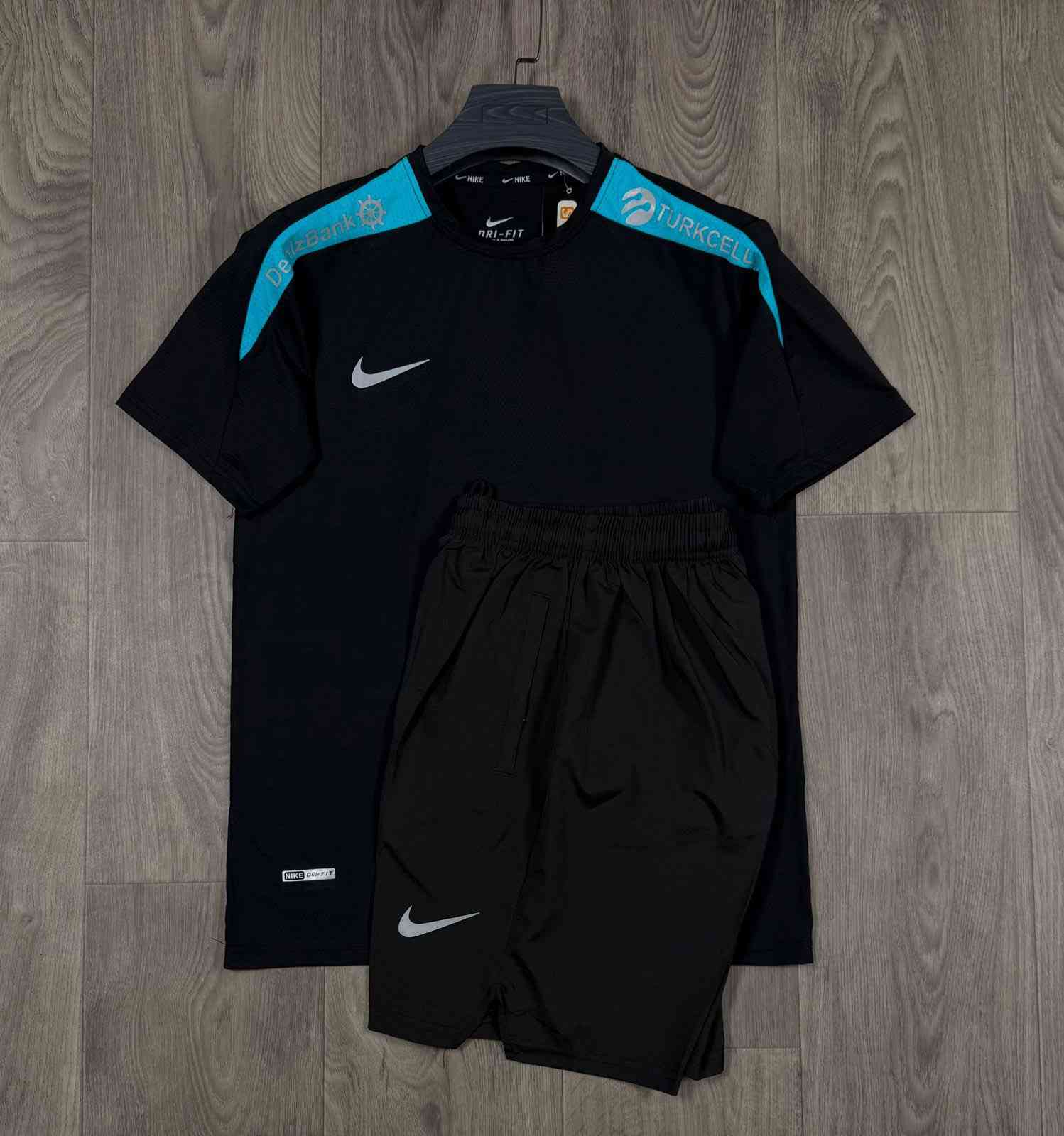 سعر التراك  : 18 قطعتين 35 

جملة ومفرد ✌️
تراك برمودة فوول ليكرا كوالتي ممتاز منشأ تايلندي ✅️
(تيشيرت مثقب نسخة لاعب - فلتر - وبرموده سحاب وتربروف )

القياسات :  L.Xl.XXl.XXXl استندر قياس جبير 

 توصيل جميع محافظات العراق 🇮🇶🚗

بغداد جسر ديالى القديم / نهاية شارع 60 

للحجز او الاستفسار المراسلة عبر الخاص او الاتصال 
***********
