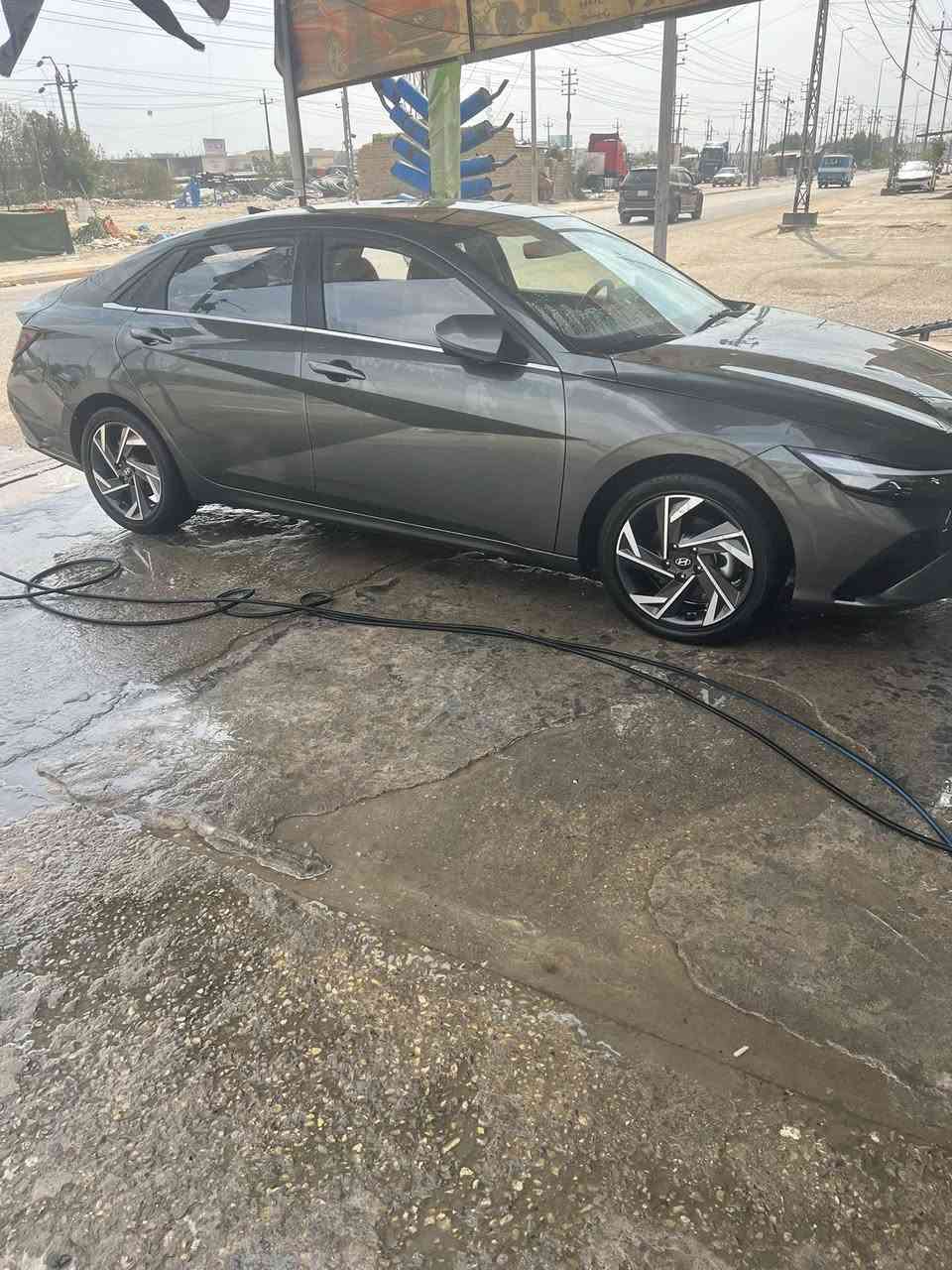 هونداي 24 ماشيه 17بيهى صفحه صبغ رقم شهداء ذي قار *********** لا تراسني خابرني وبيك خير ودلل سعر مناسب
