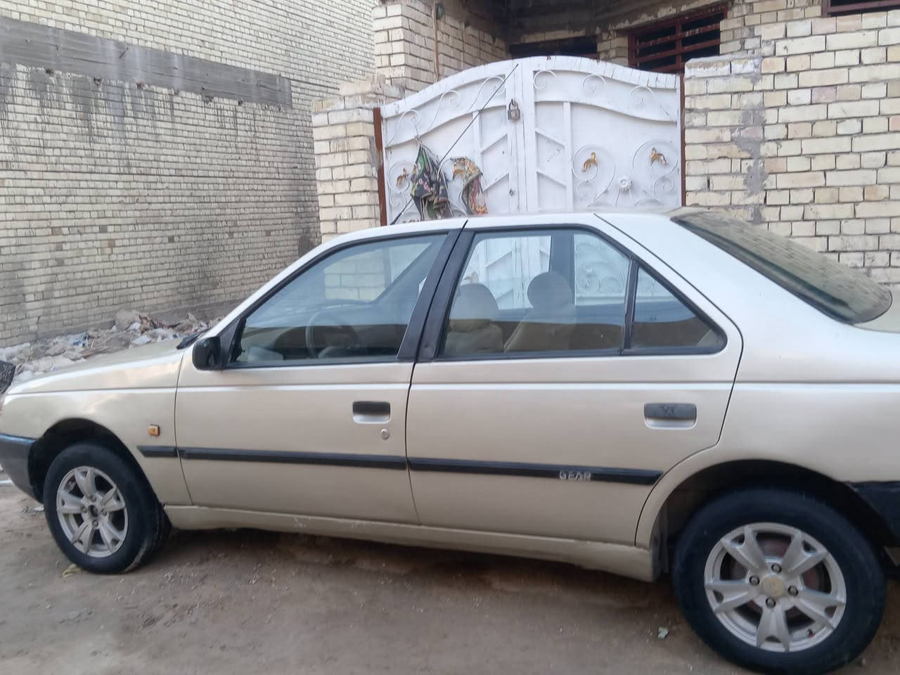 السلام عليكم بيجو روى 2009 للاستفسار *********** متواجد على واتساب
