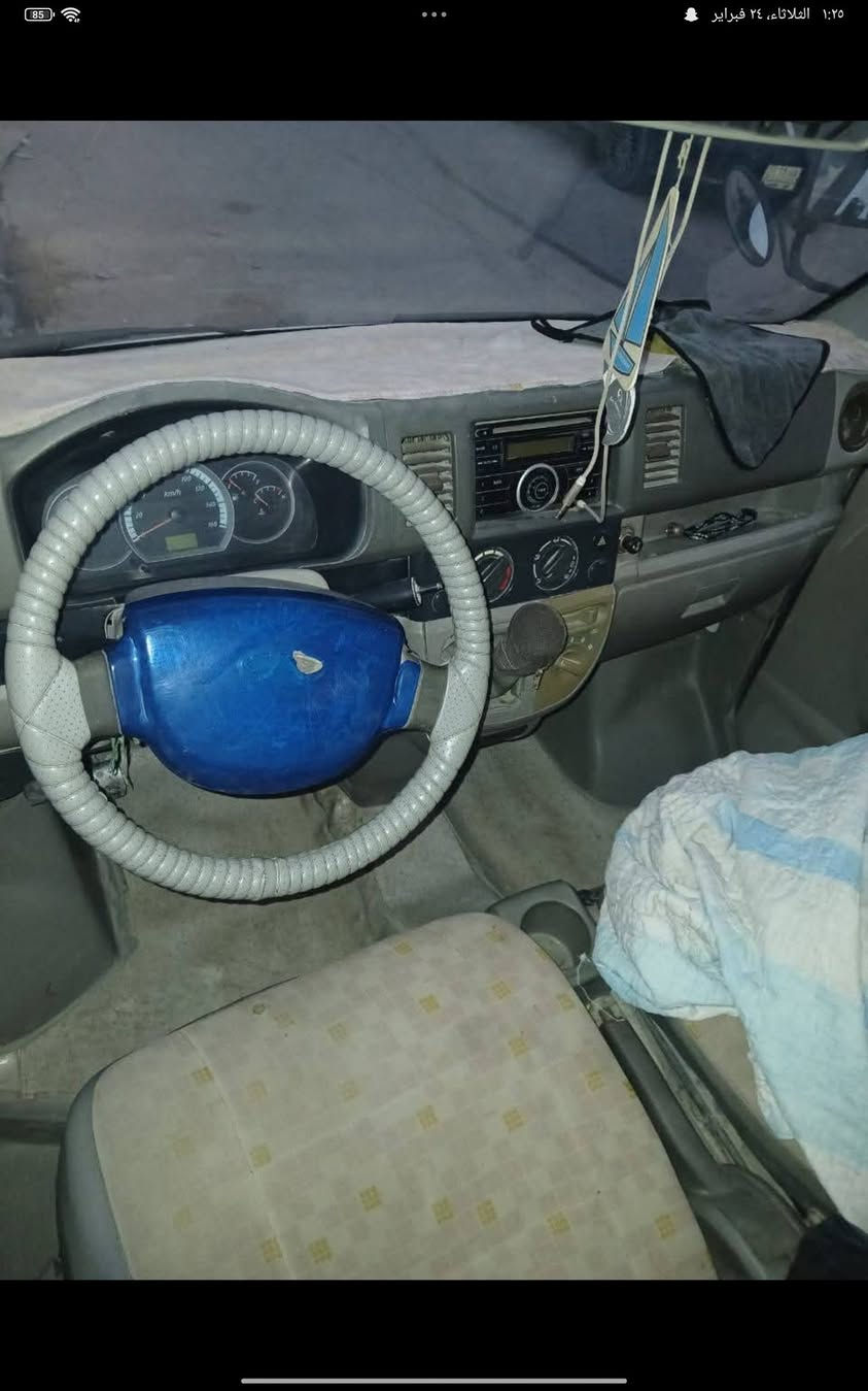 اسلام عليكم 
شيري حمل 1طن للبيع 
محرك جديد تخم تاير حداديه 
السنويه ل2027
السعر 32مكاني نجف 
للاستفسار ***********
متواجد عل فيس
