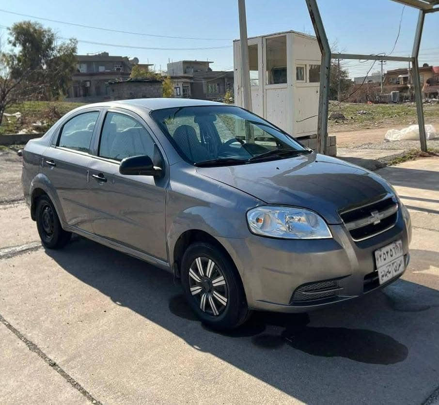 شۆفلێت ئەڤیۆ 2009 مەکینە گەورە 
یەک پارەچەی بۆیاخە بێ ناوگرتن 
چەمەلەخی پێشەوەی سەکن 
سەنەوی مانگێکە بەسەرچوە 
ژنگەو رێگاوبانی پێشتری دراوە 

گێڕ عادی
دوو جوت تایەیی تازەی کۆری شەریکەی لە ژێرە 
کامل سێرڤس کراوە 
گێڕوو مەکینە تەحویل خرامە بەشەرت
سەیارەکە زۆر پاکە  و ماڵی دۆستە
نرخ 53  و مەجالێکی کەم

بۆ پەیوەندی کردن بە خاوەنی 

***********
***********
***********
