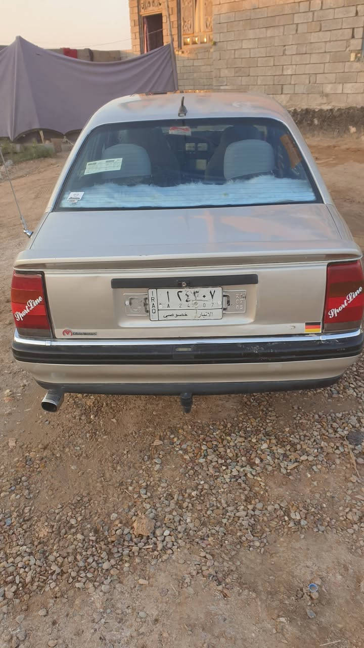 #للبيع اوبل اوميكا 
محرك 20
تخم تاير
منضومه زنون
كهربائياته ڱڵـه. شغاله
#مكاني_الرمادي
#السعر_36
***********
