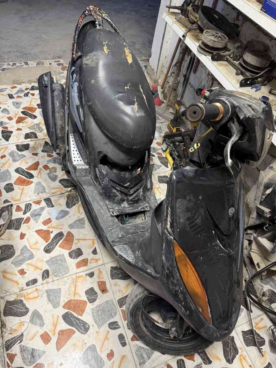 سلام عليكم ماكس عدله السعر ٣٠٠ الشراي يتصل ***********
