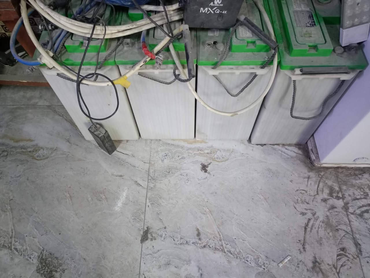 سلام عليكم  متوفر عاكسة كهرباء 
مكاني كربلاء 

 خاص مفتوح 

***********
