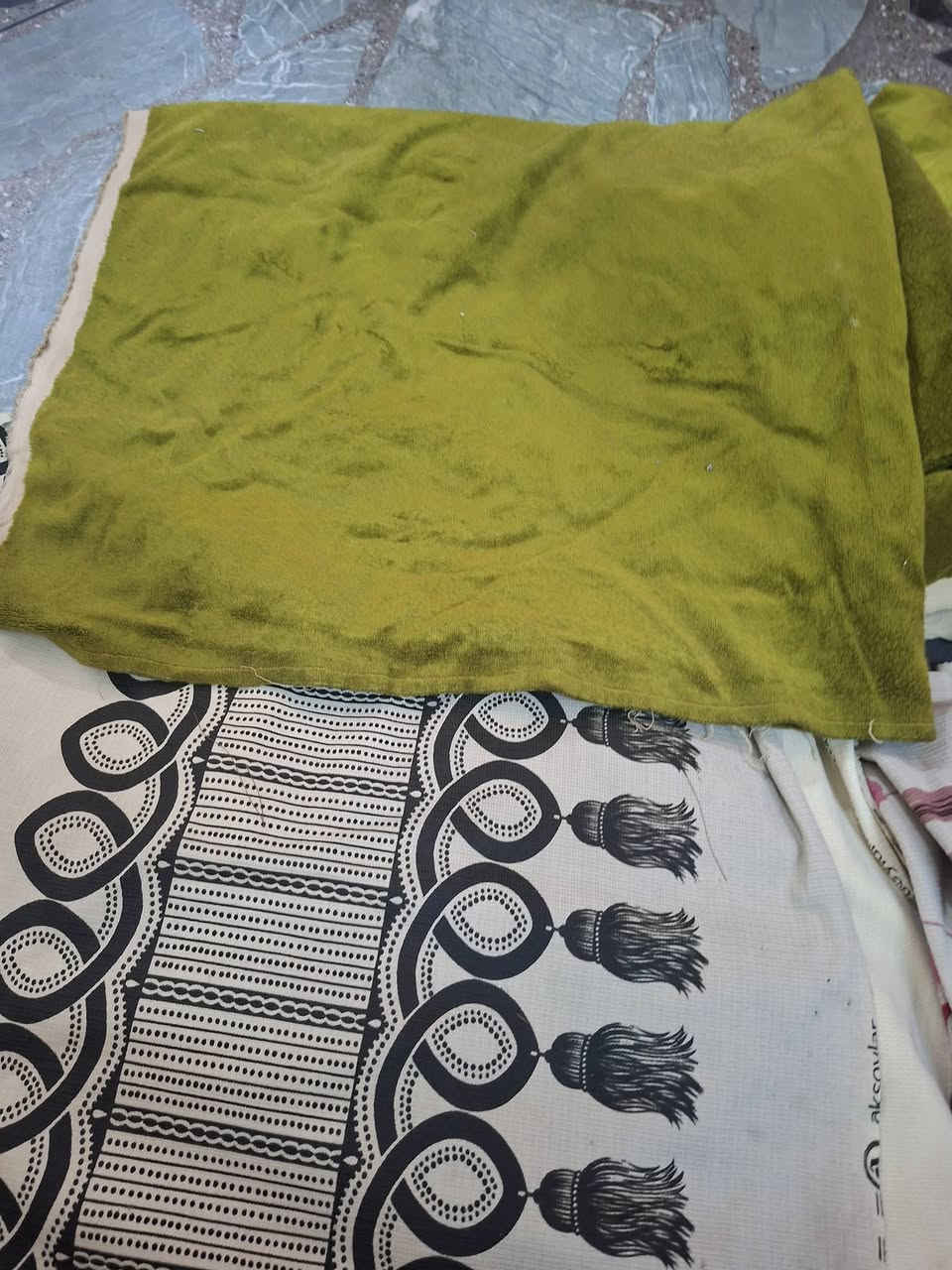 بردات خام ثقيل اسواق مركزية
١١ قطعة للبيع


**إذا كنت صاحب هذا الإعلان وتريد حذفه لأي سبب، رجاءا أرسل رسالة إلى الدعم الفني**