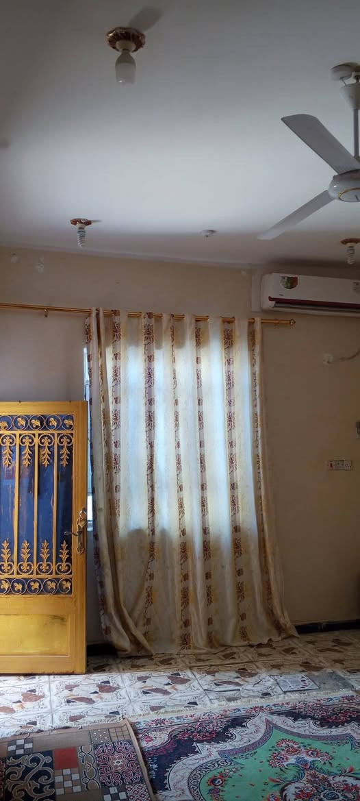 متوفر بيت زراعي لايجار بصوب الشاميه خلف روضه الزهور مساحه 155 غرفه وصاله واستقبال ومطبخ ومنور وكراج وحمام وتواليت داخلي وتواليت خارجي سطح شتايكر مؤثث 450 بيه مجال قليل


**إذا كنت صاحب هذا الإعلان وتريد حذفه لأي سبب، رجاءا أرسل رسالة إلى الدعم الفني**