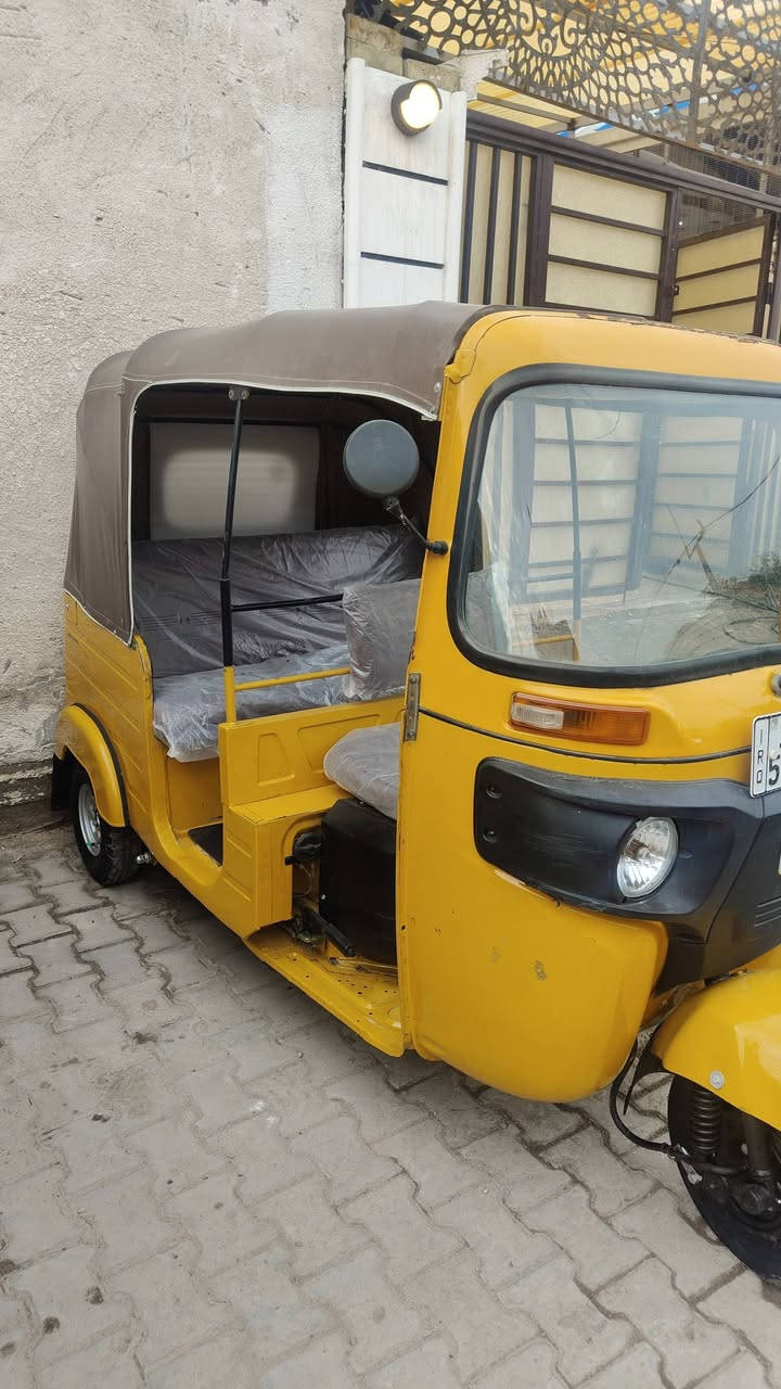 سلام عليكم تكتك 2020 رقم نكليزي تحويل ثاني يوم بيه الغد ومعمره دوسات ومبدل بوشه وبستم تكتك خير من الله وكفلك تنقيص وتبخير 6.700
***********
وتساب ***********
