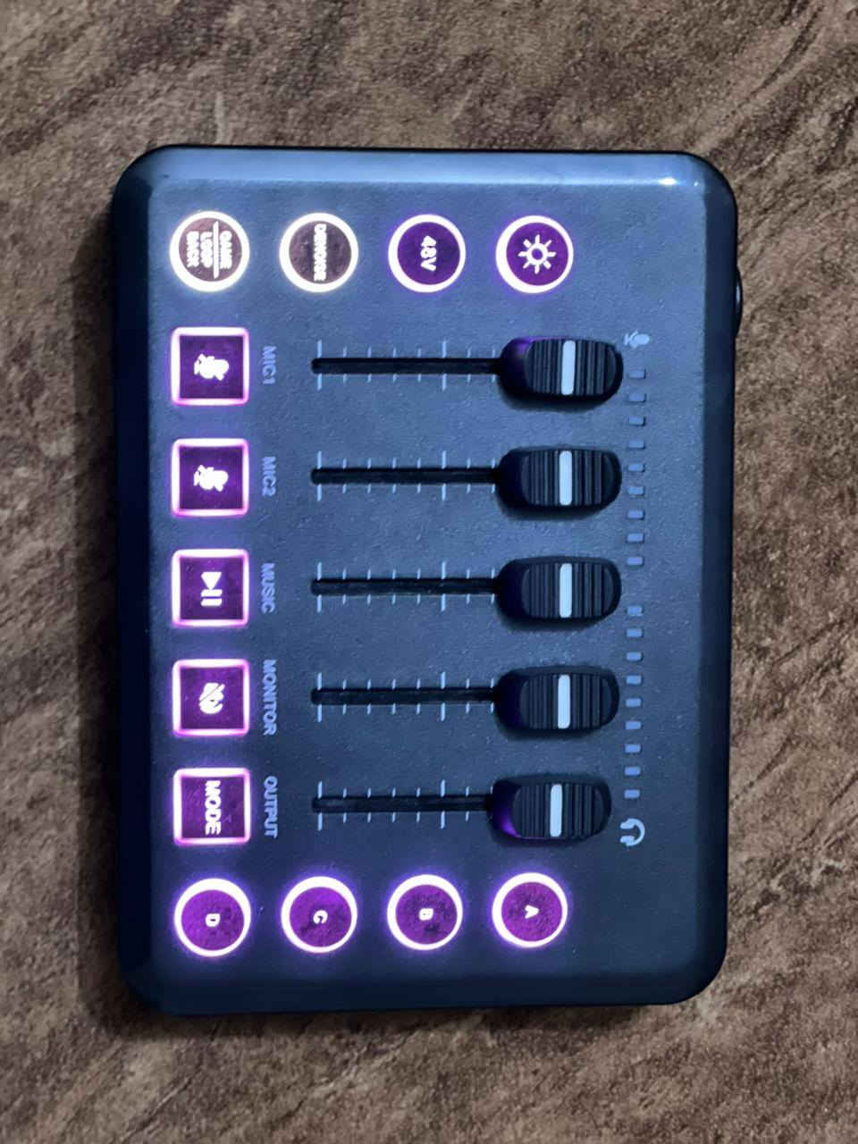 مكسر صوت مال بثوث تيك توك يوتيوب
وفيس بوك وكيمنك العاب 

تواصل ***********

واتساب /***********

السعر /خاص
