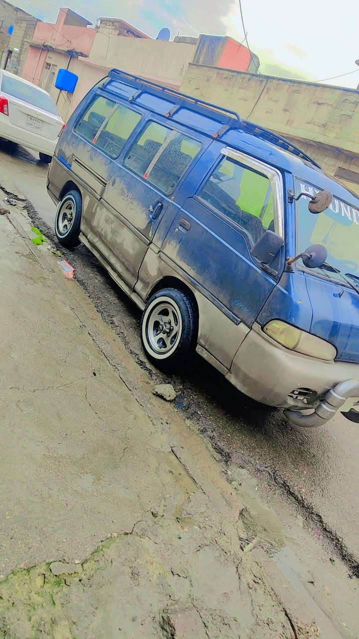 كيا هوندا للبيع موديل 96 السعر 45 ورقه وبه مجال ثانويه 27 مكاني موصل ورقم الهاتف ***********
