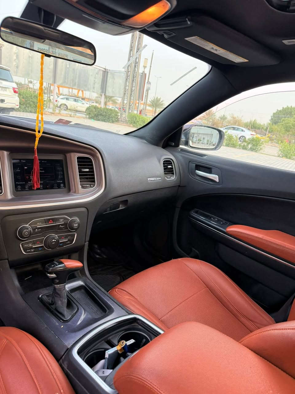 جارجر 2019 كفاله عامه حادث دعاميه فقط  فول مواصفات اربيل دولي غرفه مشمشي سياره جديده شرط تحويل مكينه وكير وحداديه  جاهز سعر 210 مجال بسيط  *********** مكاني نجف 

*********** واتساب فقط
