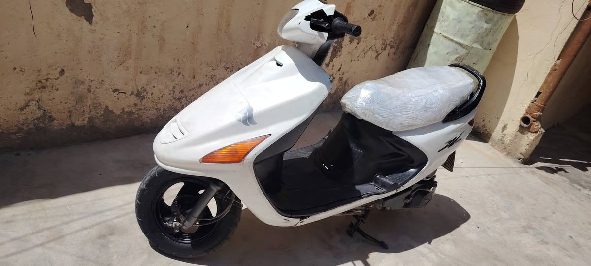 فراشة للبيع السعر ٤٢٥ بيها مجال
***********
***********
